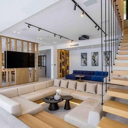 Olive Vista 1, Zatoglav, Rogoznica * Podglavica