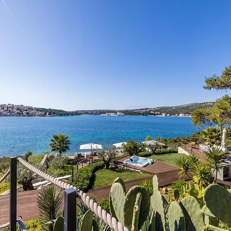 Βίλα Olive Vista 1, Zatoglav, Rogoznica Podglavica