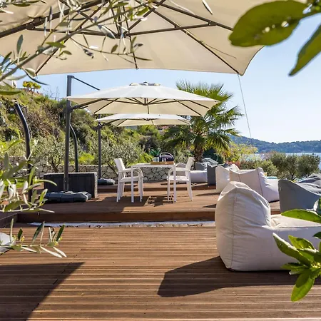 Olive Vista 1, Zatoglav, Rogoznica Podglavica